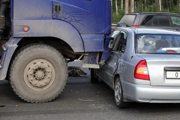 truck crash into car