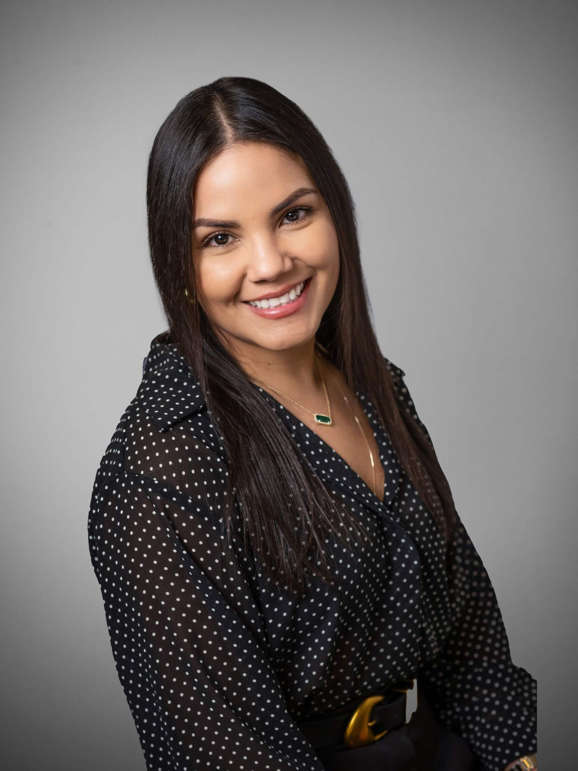 Kim Rojas Headshot