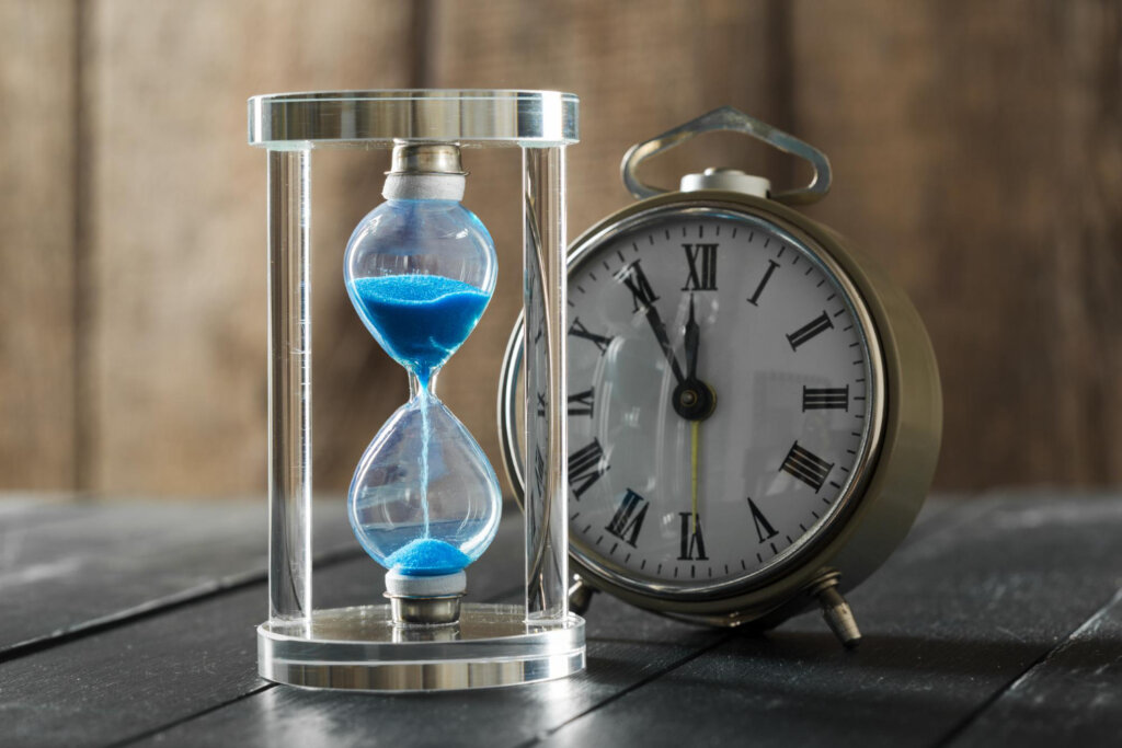 an hourglass and clock representing time running out on the statute of limitations